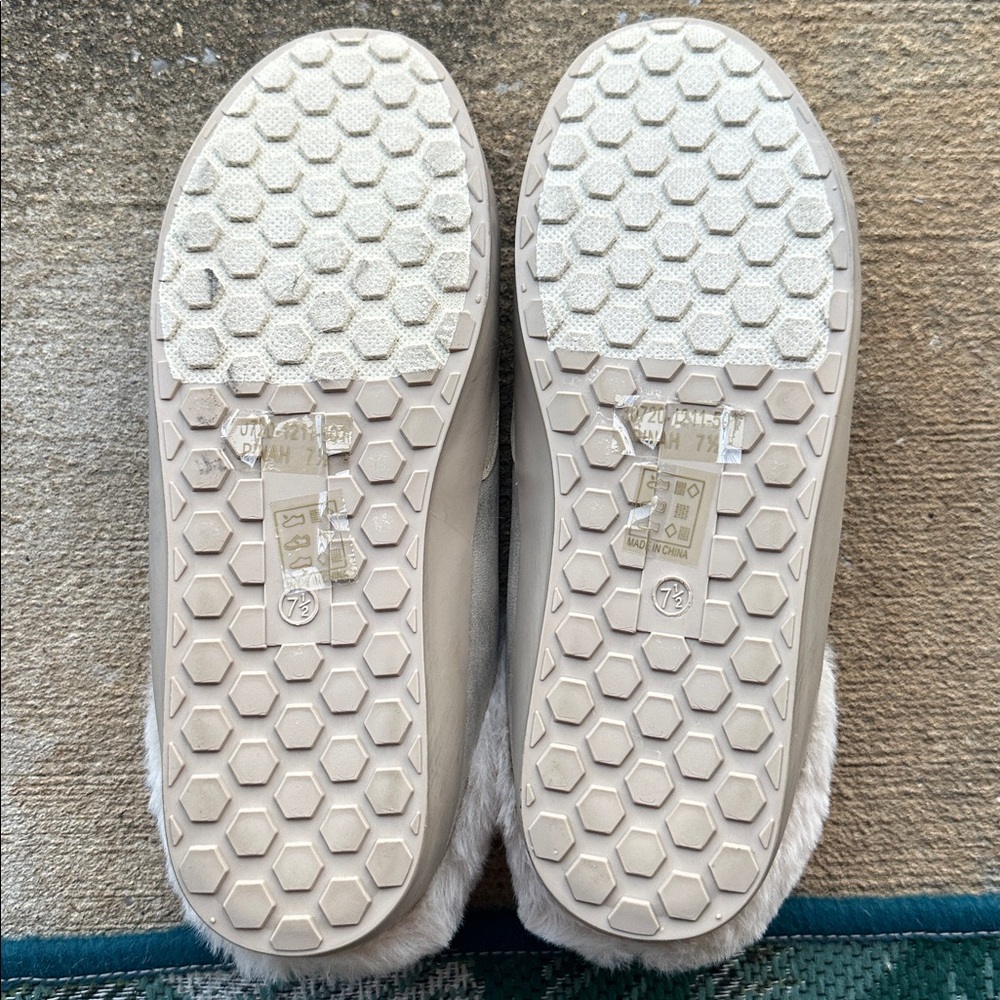 SHU SHOP | THE PINAH SNEAKERS IN GOLD - Picture 9 of 10